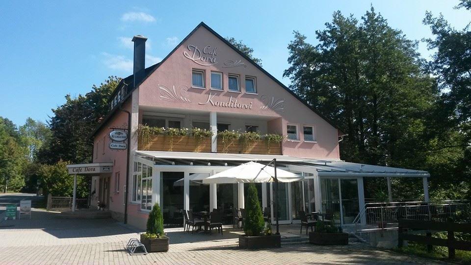 Hotel Konditorei Cafe Dora Münchberg Exteriér fotografie