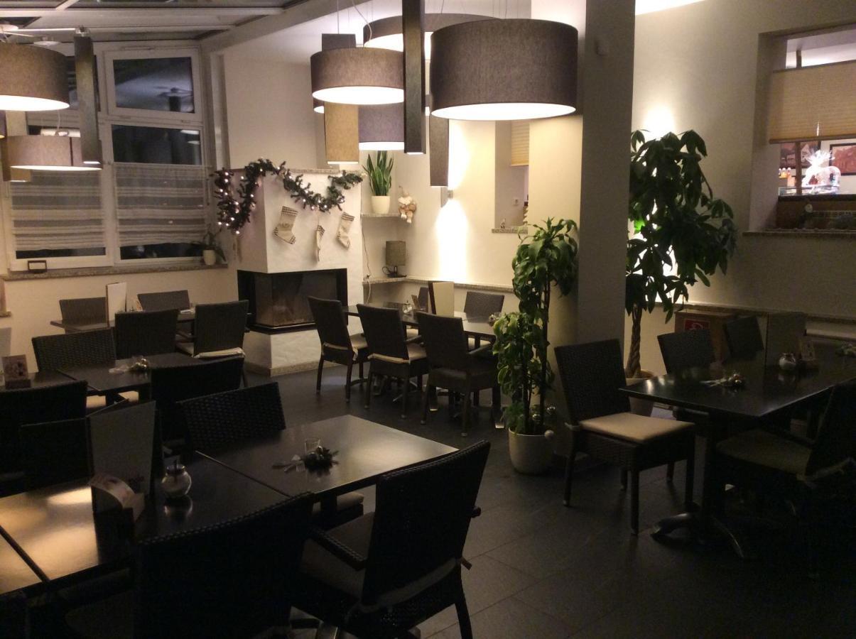 Hotel Konditorei Cafe Dora Münchberg Exteriér fotografie